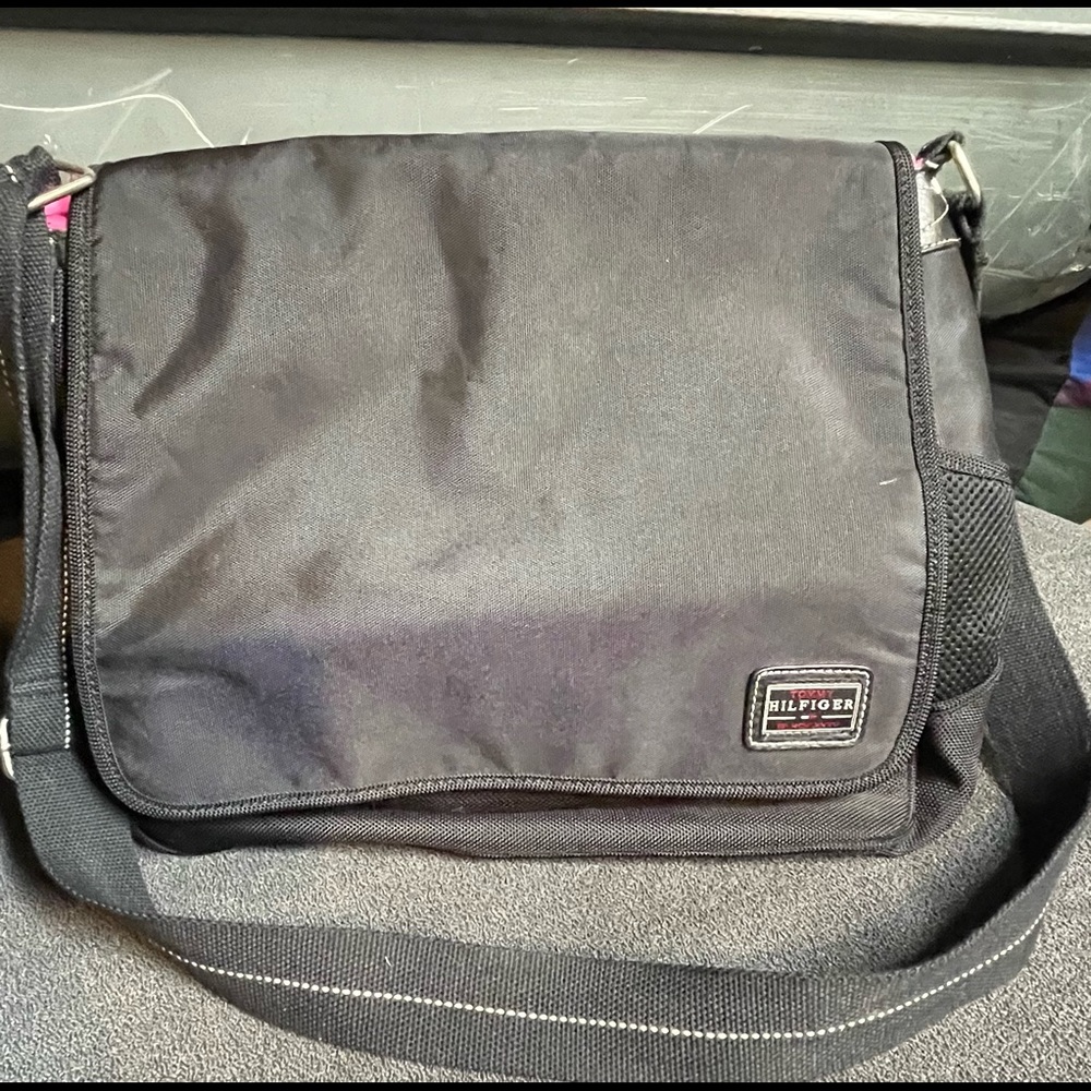 Tommy Hilfiger Messenger Bag